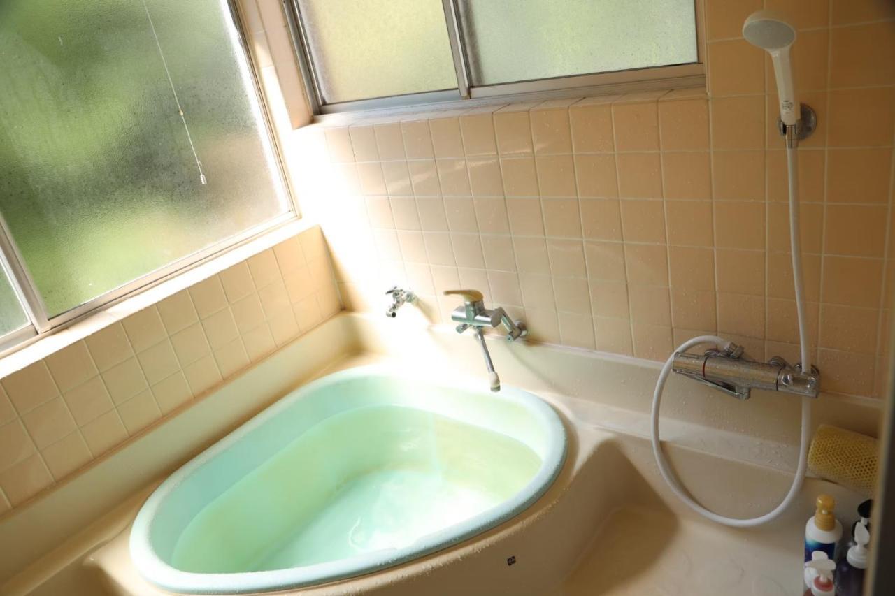 Guesthouse Nishihara Atami  Buitenkant foto